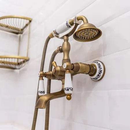 Kastely Apartmán Eger